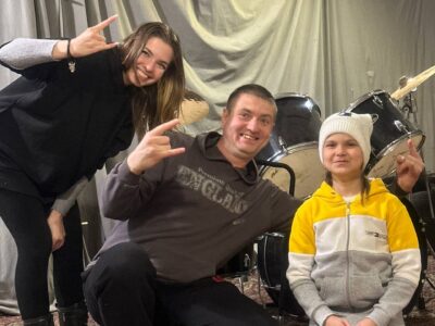 Напишу и сделаю песню